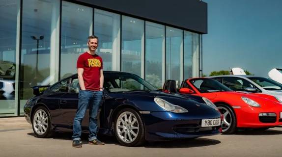 Steve’s own car is a 2001-era Porsche 911